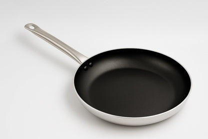 GURUBHAI EQUIPMENTS Premium Non-Stick Frying Pan with Stainless Steel Handle | Heavy Duty Fry Pan for Induction | Easy Clean Tawa for Roti, Omelette, Pancake, Cooking & Frying | 32 cm