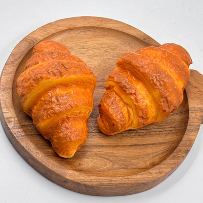 GURUBHAI EQUIPMENTS Artificial Croissant Model – Set of 2 Realistic Fake Bread Display for Bakery Décor, Restaurant Showcase, Photography Props & Home Decoration | Non-Edible Food Replica