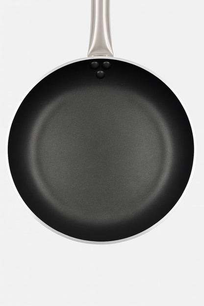 GURUBHAI EQUIPMENTS Premium Non-Stick Frying Pan with Stainless Steel Handle | Heavy Duty Fry Pan for Induction | Easy Clean Tawa for Roti, Omelette, Pancake, Cooking & Frying | 22 cm
