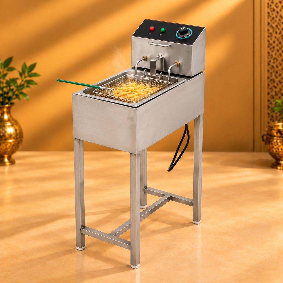 Gurubhai Equipments Standing Fryer Ltr – In Use